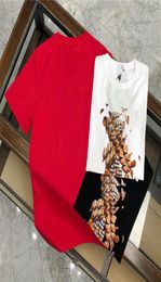 2022 Mens T Shirt Designer For Men Casual Woman Shirts Street Women Clothing Crew Neck Short Sleeve Tees 2 Color Man tshirt Top Qu5010184