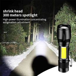 LED懐中電灯USB充電式トーチポータブルズーム可能なキャンプライト屋外ハイキングのための3つの照明モード緊急キャンプと登山