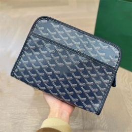 Cases Woman Mens Cosmetic Bags designer makeup bag men toiletry bag make up pouch luxury handbag fashion clutch Leather Print Letters TO