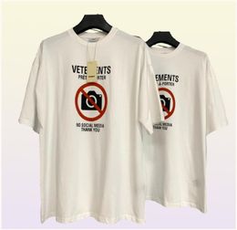 21SS Europe France Vetements Shop No Social Media Antisocial Embroidery Tshirt Fashion Mens T Shirts Women Clothes Casual Cotton T8574518