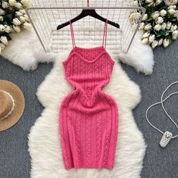 American Spicy Girl Fried Dough Twists Slim Fit Short Sexy Hip Wrap Dress Pure Desire Strap Dress Knitted Backing Dress
