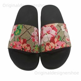 Slippers designer slippers for Men Women Floral Slides Flats Platform sandals Rubber Brocade Slides Mules Flip Flops Beach Shoes Loafers Free Shipping Sliders size