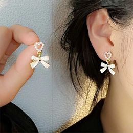 Charm Lovely Pearl Bow Earrings for Women Internet Design Versatile Drop Oil Vintage Earrings Fashion Jewelry Party Wedding GiftsL4531