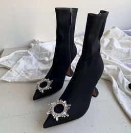 Fashion Women Designer Boots Amina Muaddi Pointedtoe Boots Martin Desert Boot Sequins Medal Coarse NonSlip Winter Shoes Size US45426018