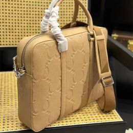 Briefcases Unisex Tote Bag Shoulder Bags Black Cowhide Designer Briefcases Leather Handbag