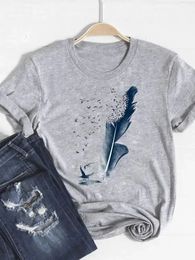 Women Clothing Grey Basic Tee Graphic T-shirt Feather Watercolour Lovely Print T Shirt Short Sleeve Summer Top Fashion Clothes 240531