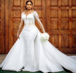 2024 Arabic Aso Ebi Plus Size White Lace Mermaid Wedding Dress Sheer Neck Detachable Train Bridal Gowns Dresses ZJ023