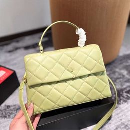 Designer bag 2024 Fashion Handbags high-end texture minimalist temperament commuting handbag fashionable and western-style diamond vers Xhug