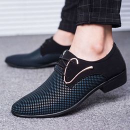 Erkekler Retro Klasik Moda Erkekler Giyim Dayanıklı Slip Mans Ayakkabı Slip Siyah Ayakkabılar Zapatillas Hombre