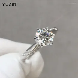 Cluster Rings YUZBT 18K White Gold Plated 1-2 Ct Round Excellent Cut Gemstone Ring Diamond Test Past D Colour Moissanite Wedding Jewellery