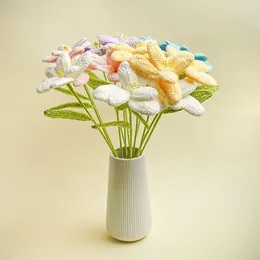 Decorative Flowers Artificial Hand-Knitted Tulip Bouquet Table Ornament Hand Woven Yarn Crocheted Fake Flower Wedding Party Home Decor