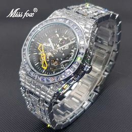 Other Watches Luxury Mens Automatic Watch Hip Hop Diamond Skeleton Mechanical Relaxio Mens Ice Waterproof Mens Watch Direct Shipping J240530