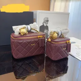 Cases 10/16cm Women Designer Makeup Bag Caviar Leather Gold Ball Metal Hardware Matelasse Chain Zipper Cosmetic Case Purse 6 Colours Purs