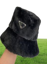 Designer Winter Fur Bucket hat for Women Fashion Thick Warm Ladies Fisherman hats Caps Ear Warmer7187116