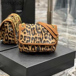 Party clutch Leopard shouler bag Retro chain Plush bag Animal grain dinner bags New style in autumn and winter womens fashion purse banquet handbags