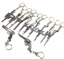 Whole 50pcsLot Game Gun Model Key Chain Metal Alloy Key Rings Keys Holders Size 6cm Blister Card Package Key Chains6254102