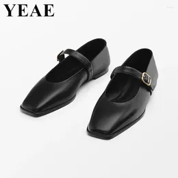 Casual Shoes Women Fashion Leather Mary Janes Buckle Strap Ballet Dance Designer Ladies Square Toe Shallow Flats 2024