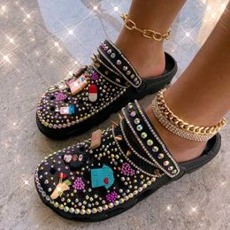 Slippers Summer Womens Slippers Garden Sandals Platform Clogs EVA Luxury Shining Water Diamond Decoration Leisure Outdoor Flip Shoes Womens T240528