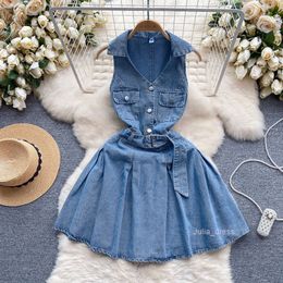 Summer new style temperament V-neck buckle waistband with waistband for slimming and pleated A-line skirt slim fit short denim dress
