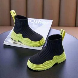 Kids Outdoor Athletic Shoes Designer Children Boys Girls Running Sport Shoes Child Casual Sneakers Classic Breathable mesh Sock boots