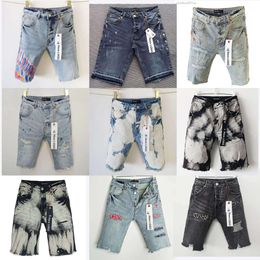 2024 designer purple jeans men mens slim fit ripped patch denim shorts cargo jean vintage graffiti high quality quarter pants 40 6743