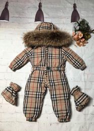Winter New born Baby Clothes 90 duck039s Down Jacket Baby Boys Girls Thickening Jumpsuits with Real Fur Kids Snow Suit3272664