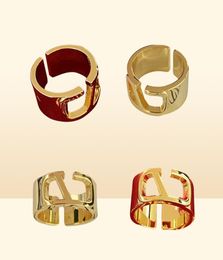 Premium Womens Designers Wedding Rings Luxury Brand V Gold Ring Women Engagement Open Ring Mens Men Party High Quality Jewelrys9590381