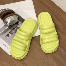 Gai Beach Flip Flops Summer Slifors Sandali Sandali comodi Scarpe casual Fascifica Flip Flip Vendi calzature