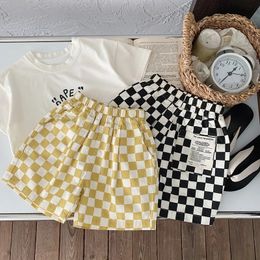 Summer Children Beach Shorts Loose Boy Girl Plaid Patch Short Pants Kids Cotton Vacation Mid Trousers Fashion Baby Clothes 240531