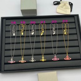 Womens Saturn Necklaces Micro Inlays Colorful pendant Clavicle Chain Western Queen Planet pendant Necklaces Dainty Chains Designer Jewelry N12