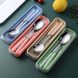 Outdoor Reusable Practical Transparent Cover Wheat Straw Slot Design Cutlery School Tableware Box Set With Storage Bag Travel