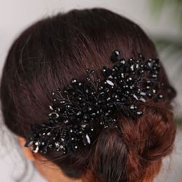 Vintage Wedding Headdress 6 Colour Headpieces Rhinestone Hair Accessories Fashion Handmade Hair Comb Bridal Tiara Party For Women