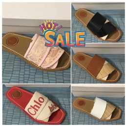 Luxury Sandals Famous Designer Women Slippers Soft Shoes Embroidered Linen High Heel Sandale Slides 2024 size 35-42 summer designer plus size