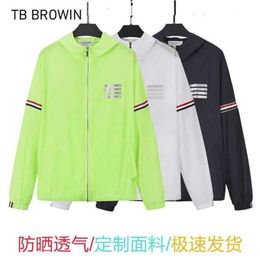 AA Mens Hoodies Sweatshirts TB BROWIN New TB Sunscreen Clothing Unisex Reflective Red White And Blue Striped Hooded Coat Chenghao03