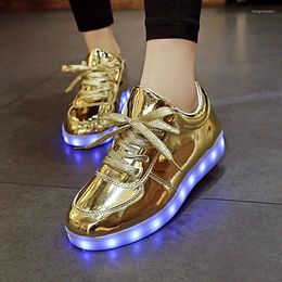 Casual Shoes GELITAYIN Nice Unisex Led For Adults Schoenen Men Chaussures Lumineuse Light Up Lover Luminous Gold Silver