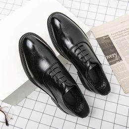 Dress Shoes 2024 Men's Spring Slip-on Lofter Peas Business Casual Leather Trendy Young Men
