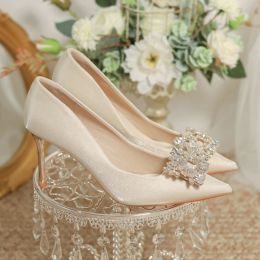 Slippers Women's Crystal Square High Heels Pumps 2023 Elegant Silk Thin Heeled Wedding Shoes Woman Slip on Pointed Toe Dress Shoes