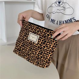 Cosmetic Bags Leopard Print Bag Korean Women Plaid Pouch Large Capacity Female Travel Make Up Storage Cases