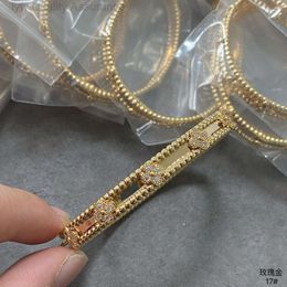 Designer VanClef clover bracelet v Gold Plating Mijin v Gold Material Kaleidoscope Bracelet Narrow Edition Precision Polishing Advanced Diamond Inlaid High End Go