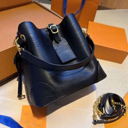 2024 new designer bag water ripple handbag shoulder Europe and the United States style womens diagonal cowhide all senior sense