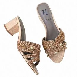 Designer New Fashion Classic Damen Gina Damen Luxus-High-Heel-Sandalen mit Diamantabsatz 6,5 cm spitzer Zehenbereich. Hochwertige Po-Hausschuhe mit klobigem High-Heel