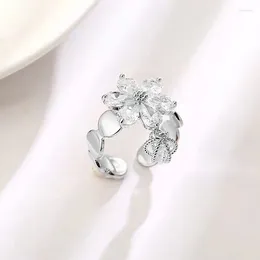 Cluster Rings European And American Fashion Atmosphere Sparkling Petal Lantern Open Ring Evening Wear With Banquet Luxury Jewelry
