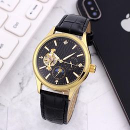 Designer Men Automatic Mechanical Watch Rubber Belt Sapphire Glass Stainless Steel Casual Men's Wristwatch Clock