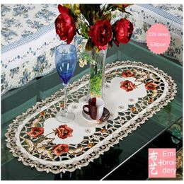 Table Mats Tablecloth Modern Fabric Anti-scald Rectangular Living Room Bedside Cover Cloth Embroidery Craft Plate Mat