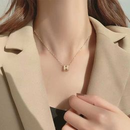 Fashion High Quality Horse Buckle Necklace Pig NoseKorean internet celebrity necklace new trendy diamond inlaid ins collarbonewith logo