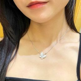 Hot Van Precision Edition Full Diamond Horse Eye Butterfly Necklace with 18k Rose Gold Plated Lock Bone Chain for Women