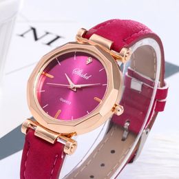 Fashion Women Leather Casual Watch Luxury Analogue Quartz Crystal Wristwatch Brand Montre Femme 240318