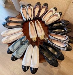 Designer Paris Ballet Shoes Dress Shoes Summer Fashion Girls Leather Bow Flat Shoes Round Head Printed Shoes Ladies Casual Ballet Shoes