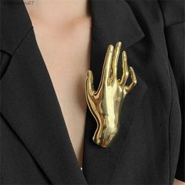 Pins Brooches Xiauoke retro Hyperbole metal smooth palm shaped large chest suitable for womens punk unique creative set of pins party jewelryL2404