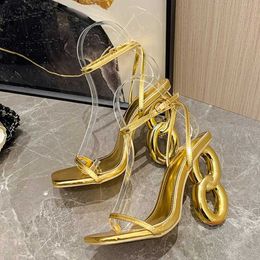 Dress Shoes 2024 New Fashion Metal Hollow Out Strange Heels Gladiator Sandals Women Golden Silver Square Toe Wedding Party Prom Shoes H240401EN97